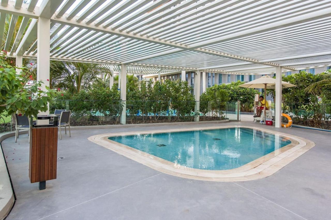 Luxe 3 Bedroom Oceanfront Apartment In The Heart Of Bluewaters Island Dubai Dış mekan fotoğraf