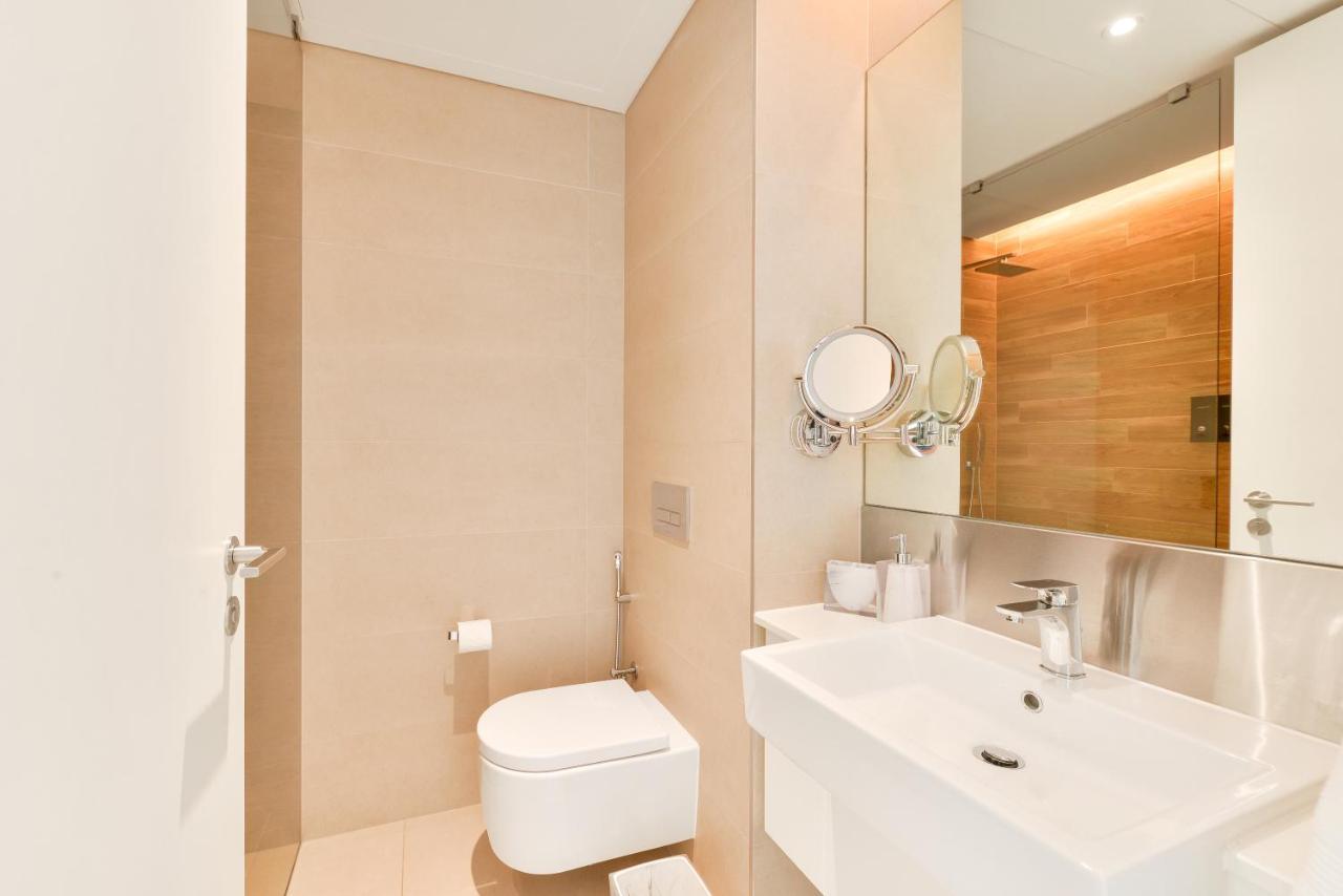 Luxe 3 Bedroom Oceanfront Apartment In The Heart Of Bluewaters Island Dubai Dış mekan fotoğraf