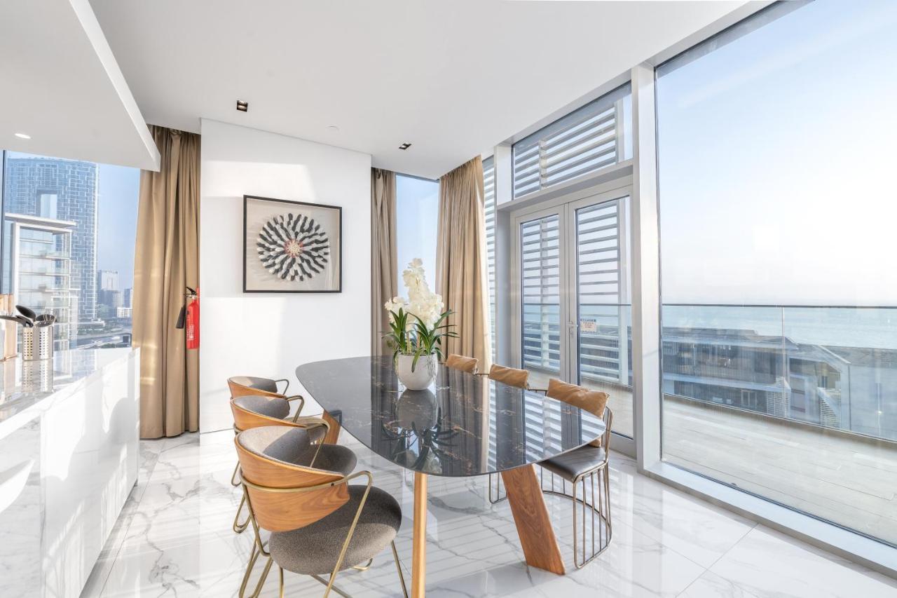 Luxe 3 Bedroom Oceanfront Apartment In The Heart Of Bluewaters Island Dubai Dış mekan fotoğraf
